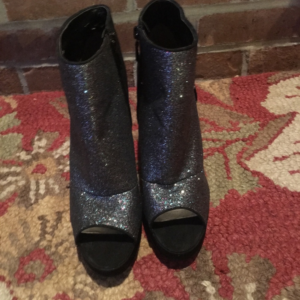 Rachael Roy Heels